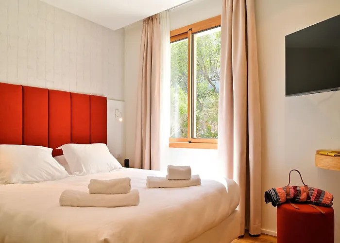 Hotel Saint Roch Ogliastro (Corsica)