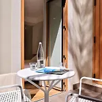 Hotel Saint Roch 3*
