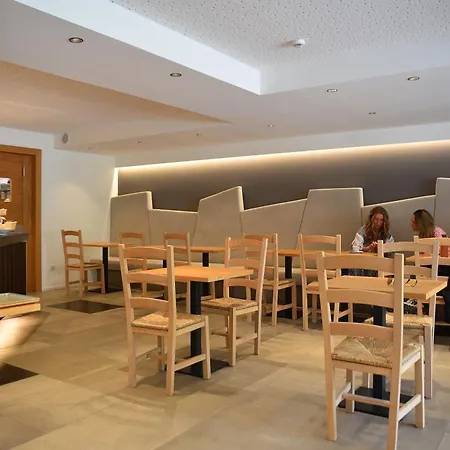 Hotel Saint Roch Ogliastro (Corsica)