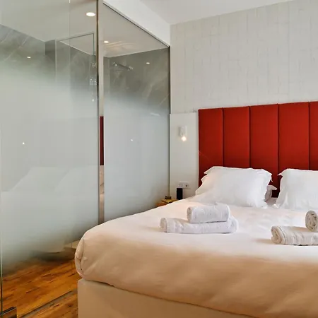 Hotel Saint Roch 3*