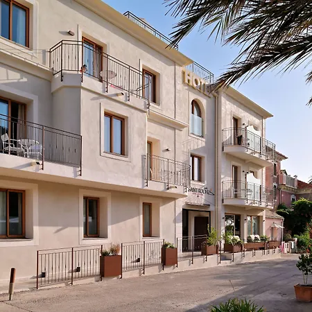 Hotel Saint Roch Ogliastro (Corsica)