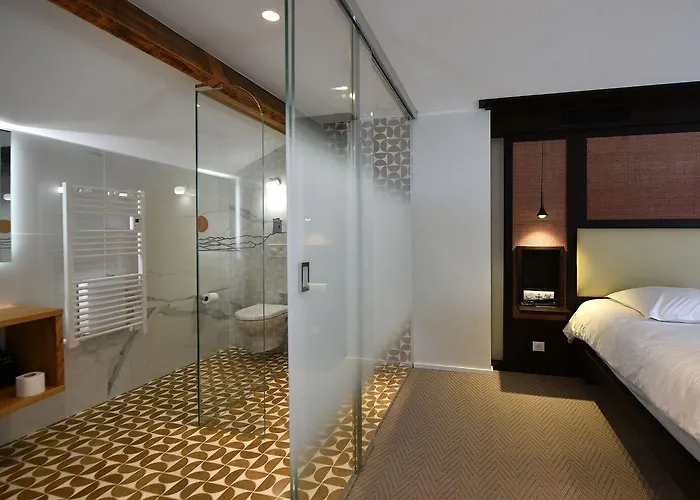 Saint Roch 3* Ogliastro (Corsica)